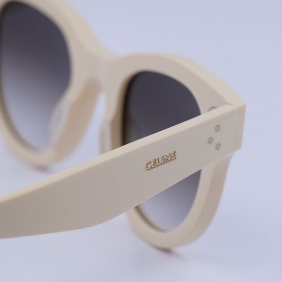 Celine CL4003IN 24F Sunglasses White Cat Eye Frame, Brown Gradient Lenses - Picture 10 of 11